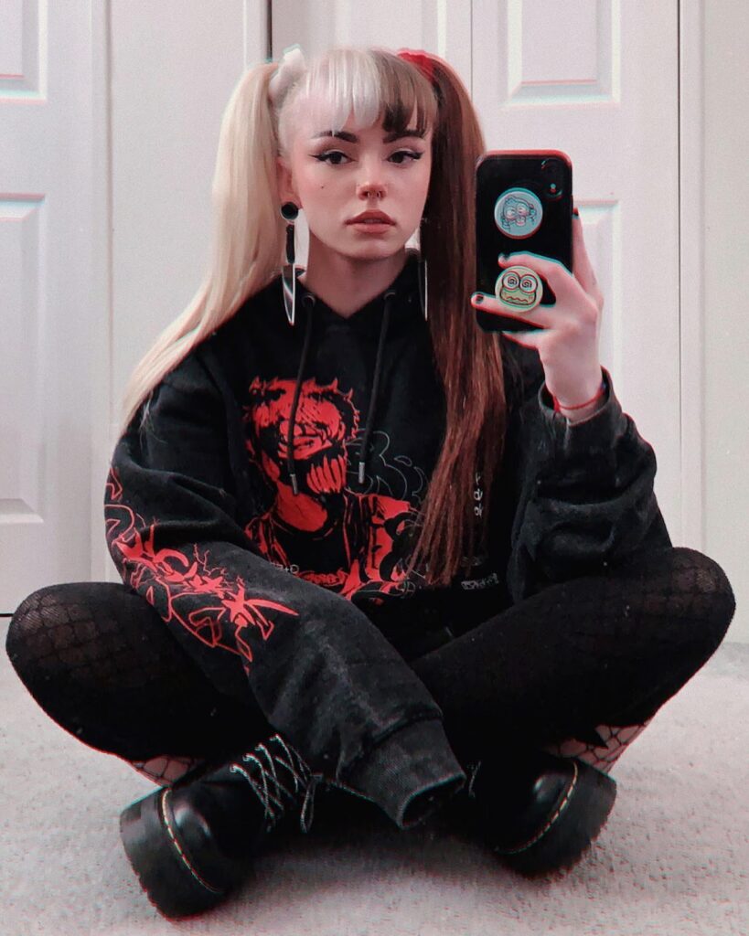 emma langevin age-The YouTube star was born in New Jersey